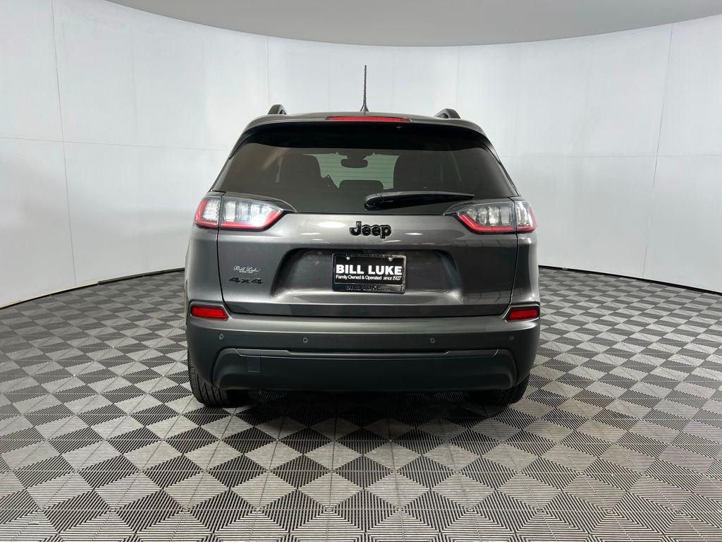 2023 Jeep Cherokee Altitude Lux photo 4