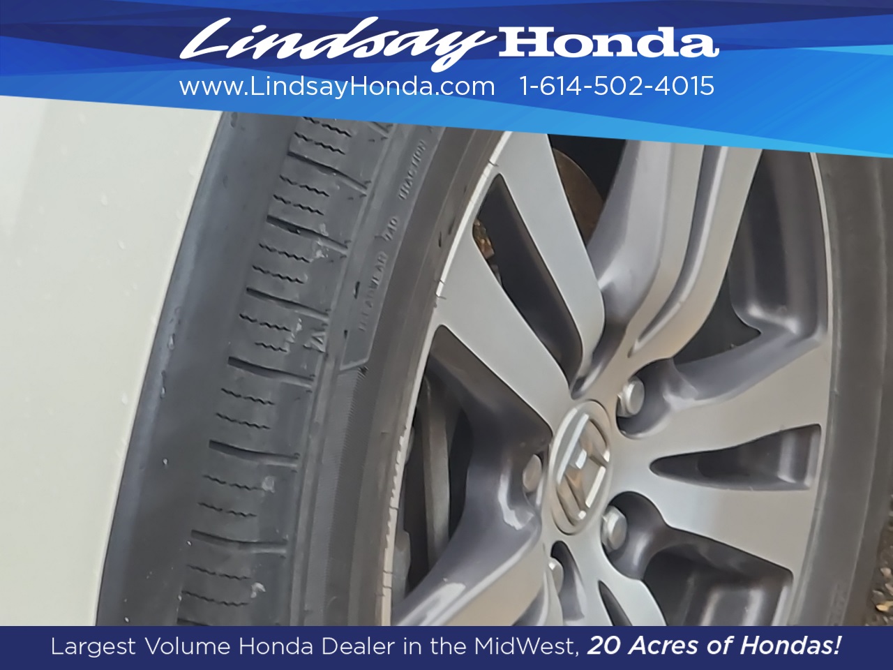 2017 Honda Pilot EX-L photo 2