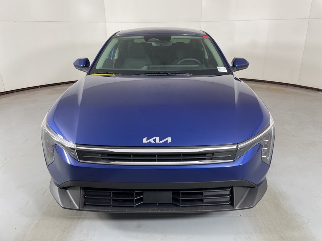 2025 Kia K4 LXS photo 3