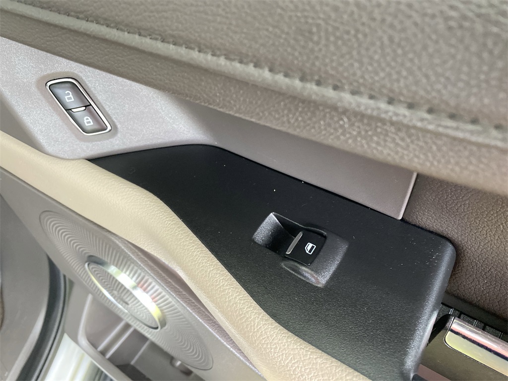 2021 Ford Expedition MAX XLT photo 31