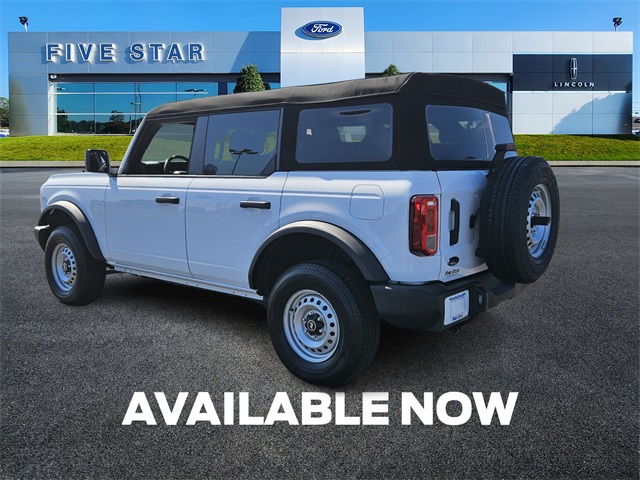 2025 Ford Bronco Base photo 5