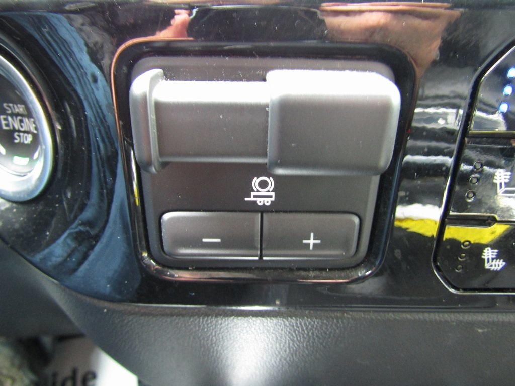 2023 Chevrolet Silverado 1500 LTZ photo 28