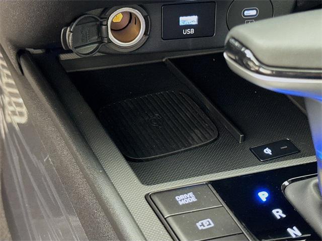 2025 Hyundai Elantra SEL Sport photo 23