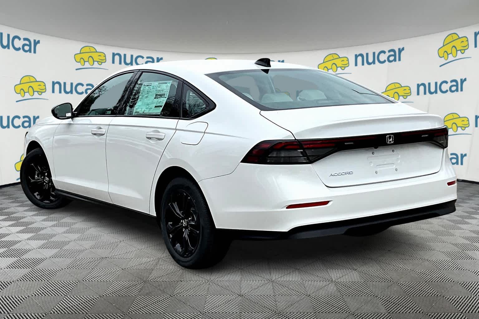 2025 Honda Accord SE photo 4