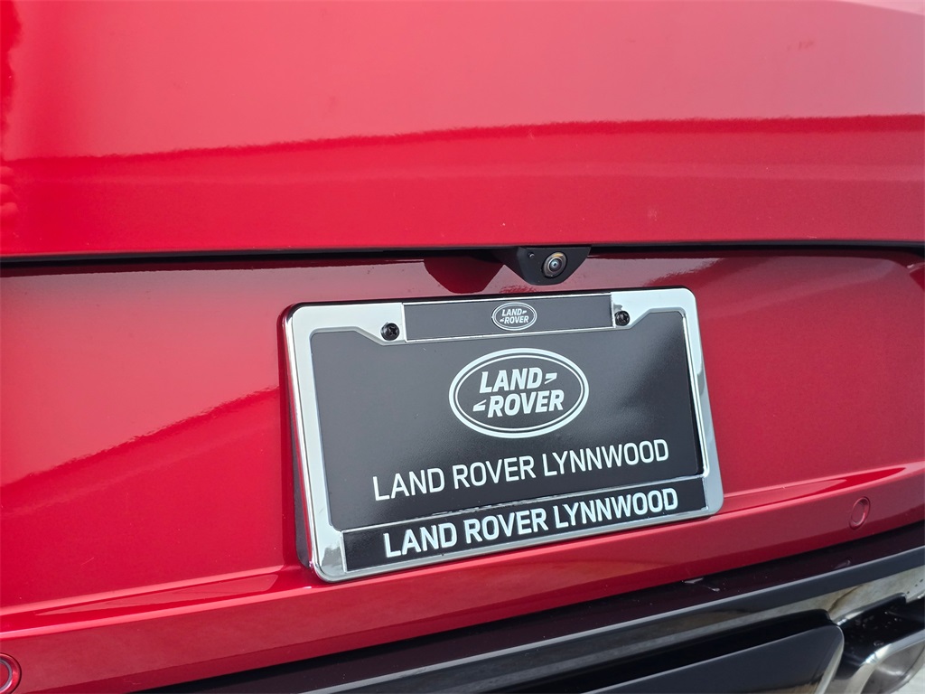 2025 Land Rover Range Rover Sport SE photo 9