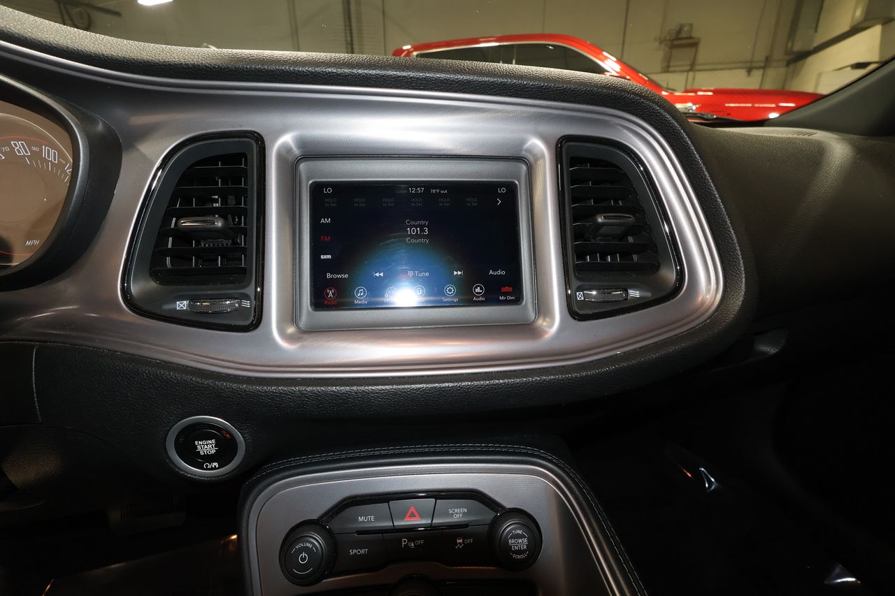 2023 Dodge Challenger GT photo 10