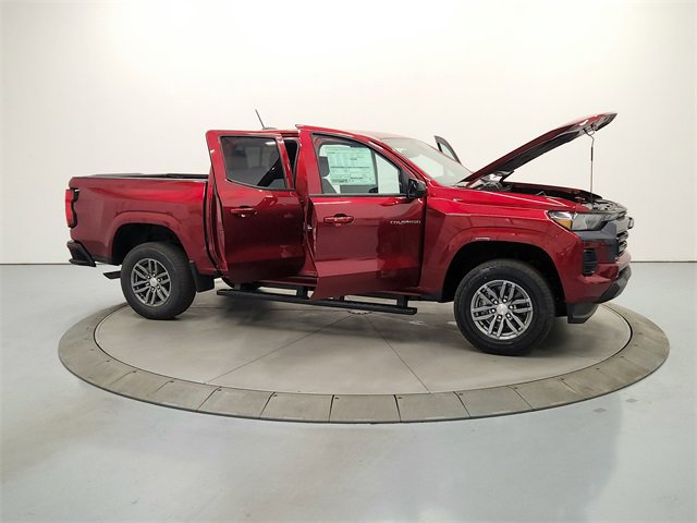2026 Chevrolet Colorado LT photo 16