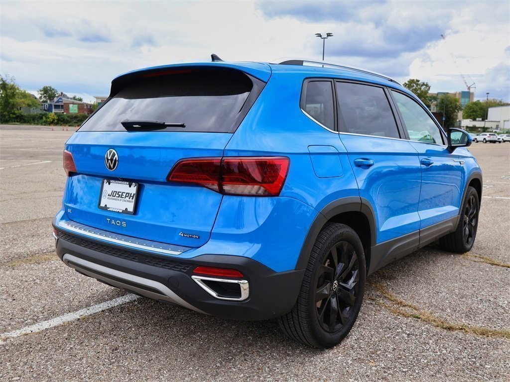 2022 Volkswagen Taos SE photo 3