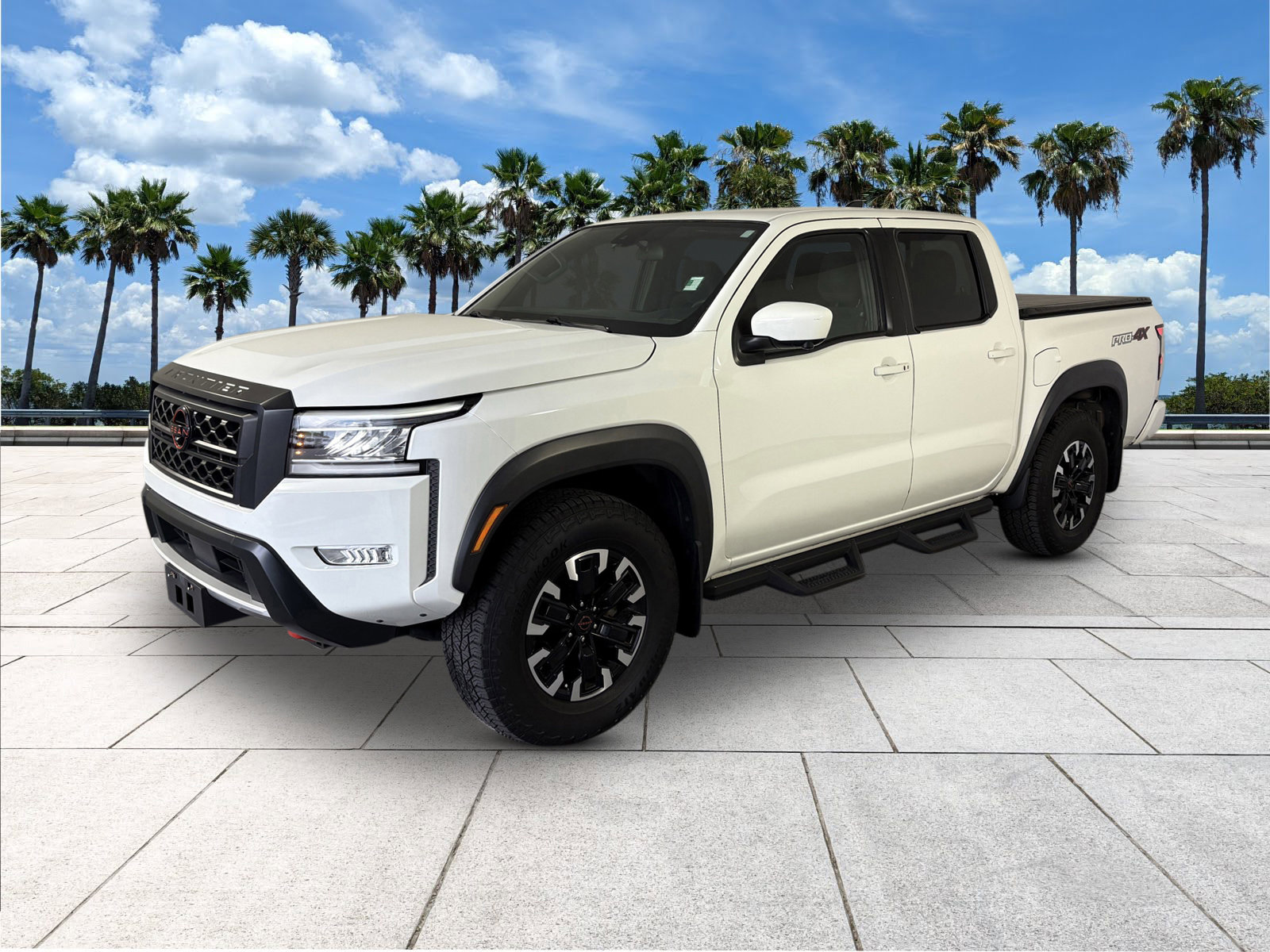2022 Nissan Frontier PRO-4X photo 4