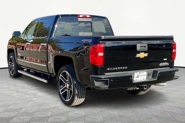 2015 Chevrolet Silverado 1500 High Country photo 4
