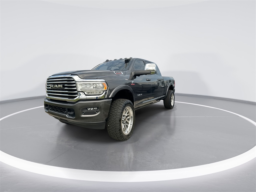 2023 Ram 3500 Laramie Longhorn photo 4