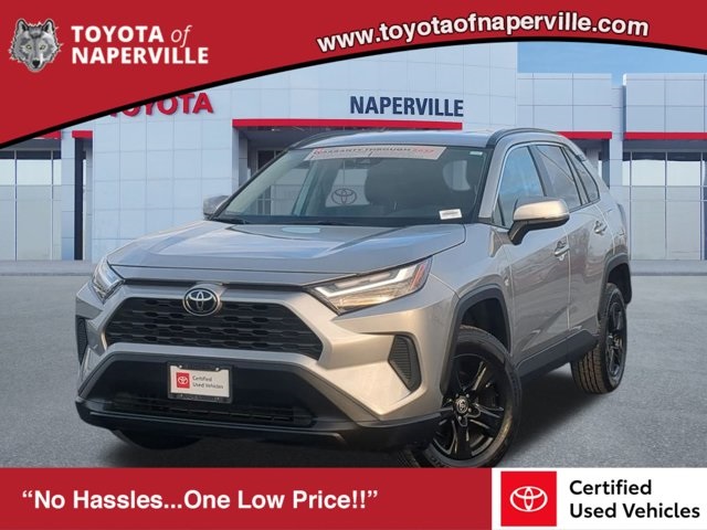 2022 Toyota RAV4 XLE's photo