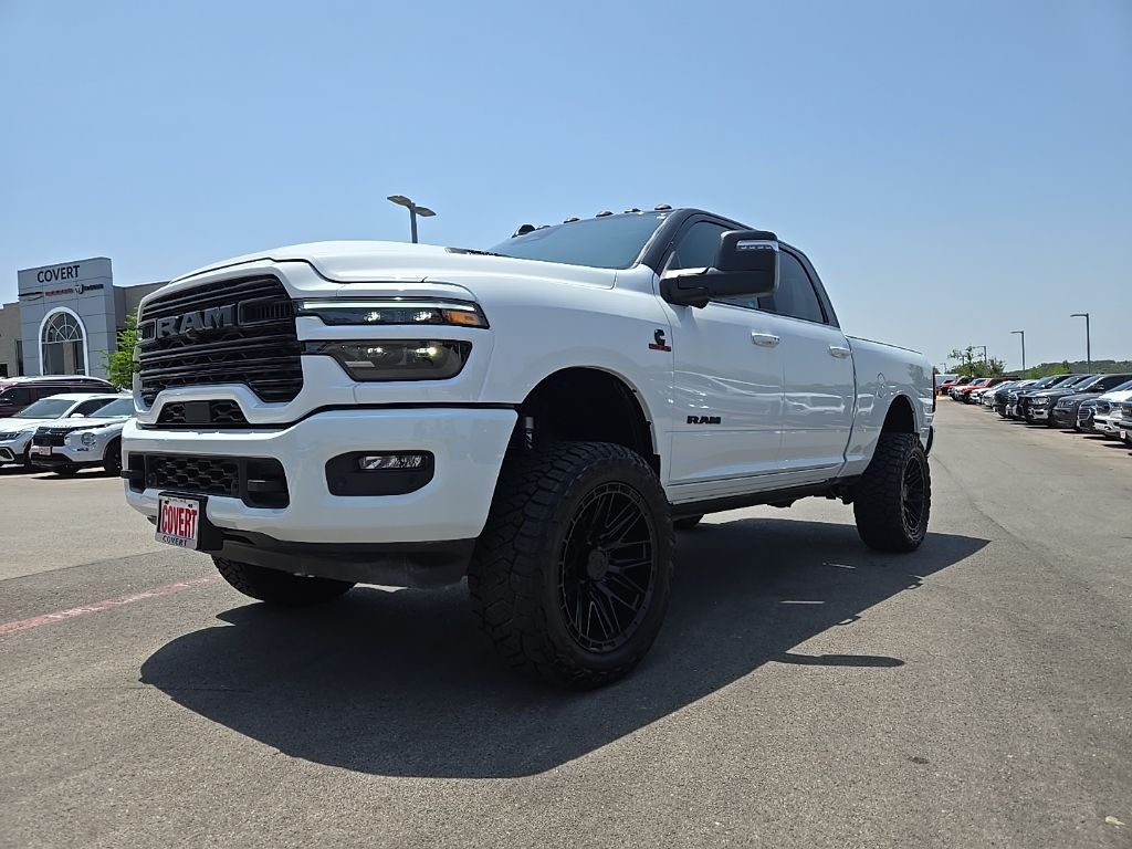 2025 Ram 2500 Laramie photo 4