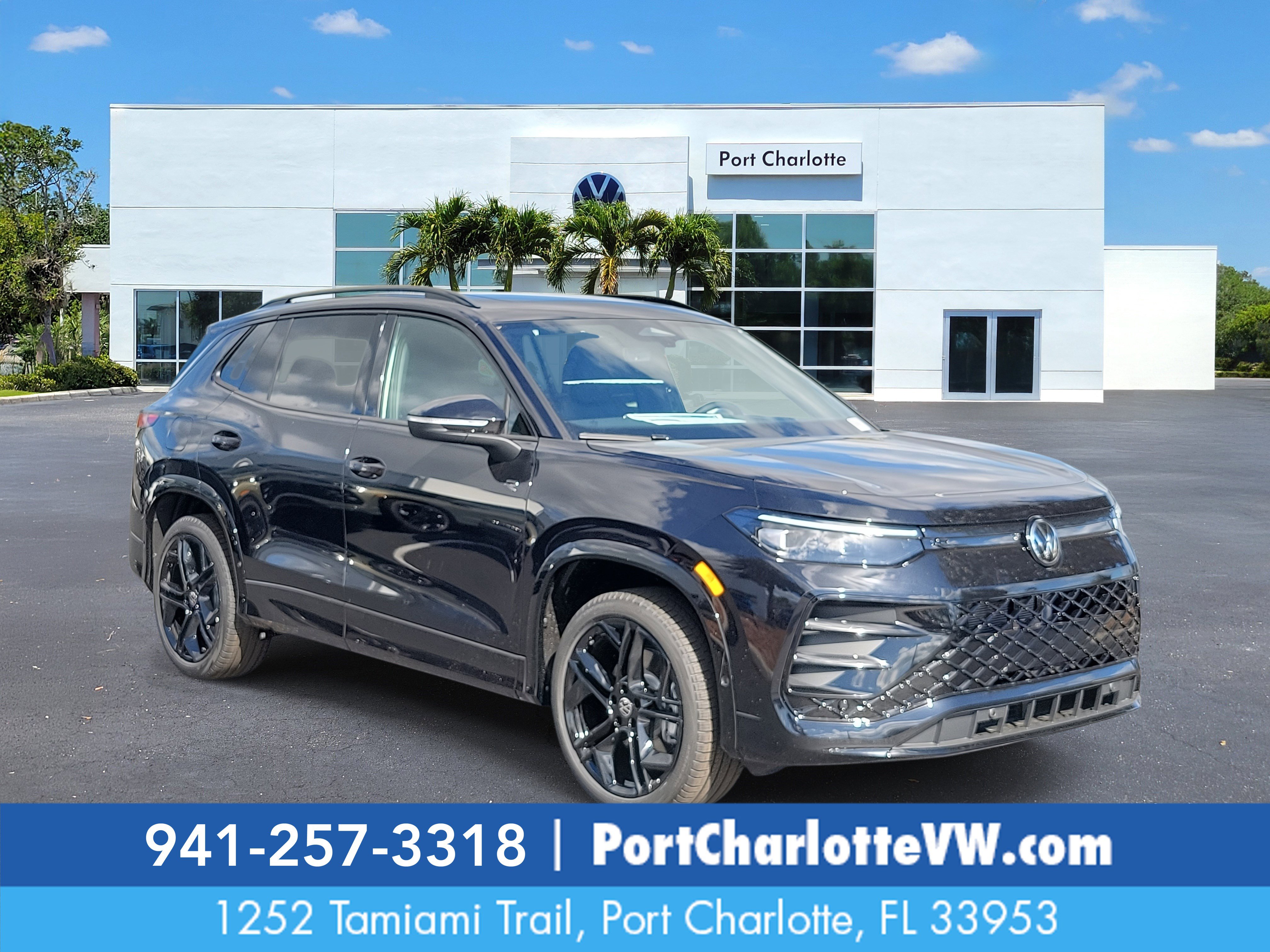 2026 Volkswagen Tiguan SE R-LINE BLACK's photo