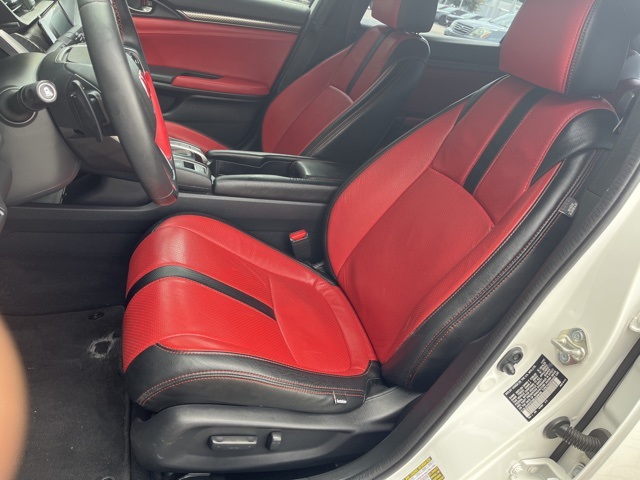 2018 Honda Civic Sport Touring photo 19