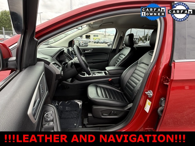 2022 Ford Edge SEL photo 12