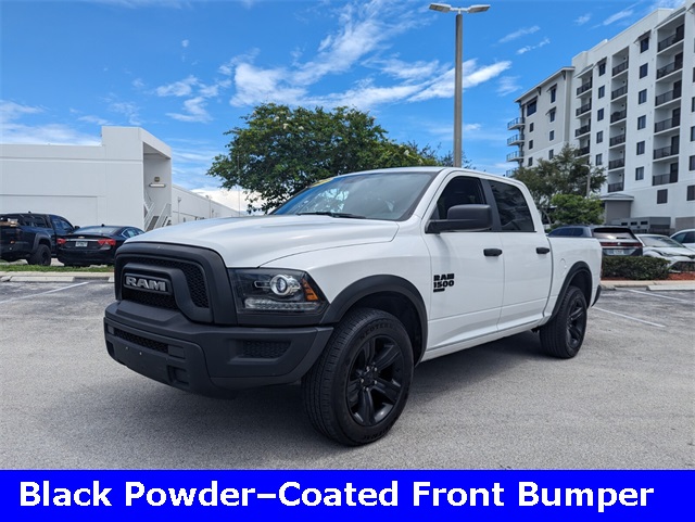 2022 Ram 1500 Classic Warlock photo 3