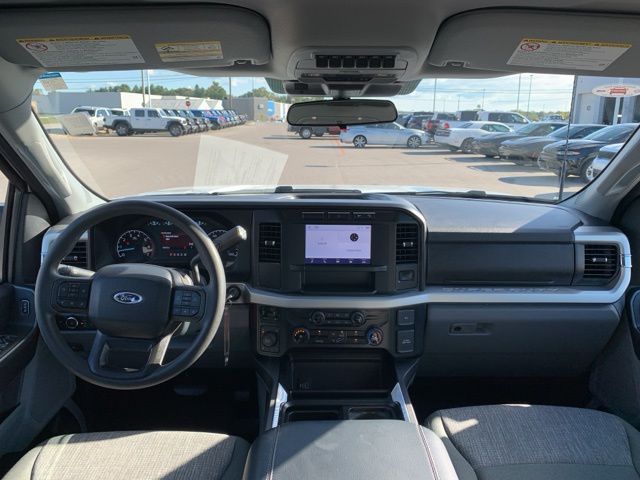 2024 Ford F-350 photo 22