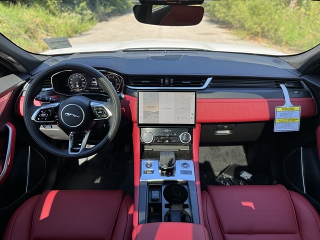 2026 Jaguar F-PACE P250 R-Dynamic S photo 25