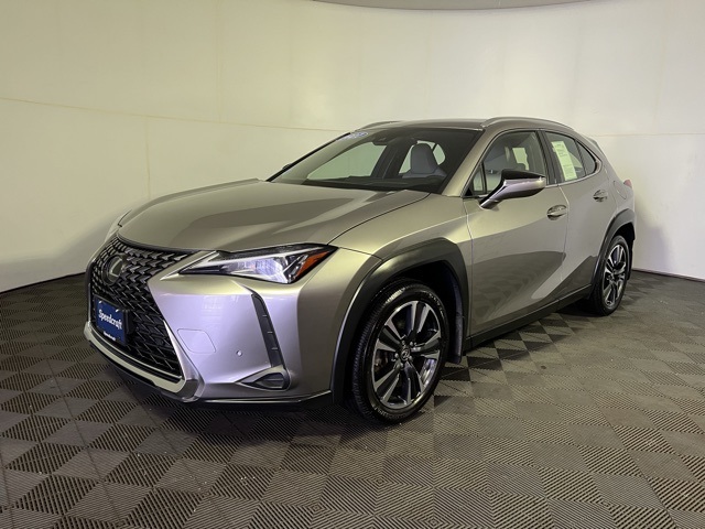 2021 Lexus UX 200 photo 4