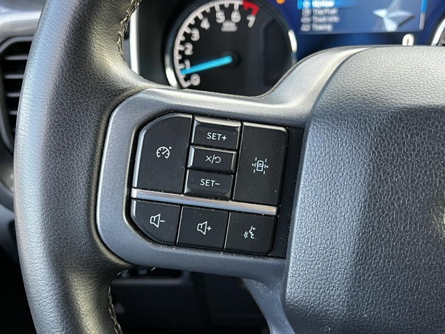 2023 Ford F-150 XLT photo 17