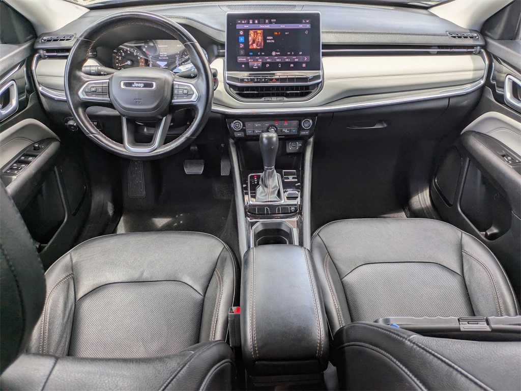 2022 Jeep Compass Limited photo 14