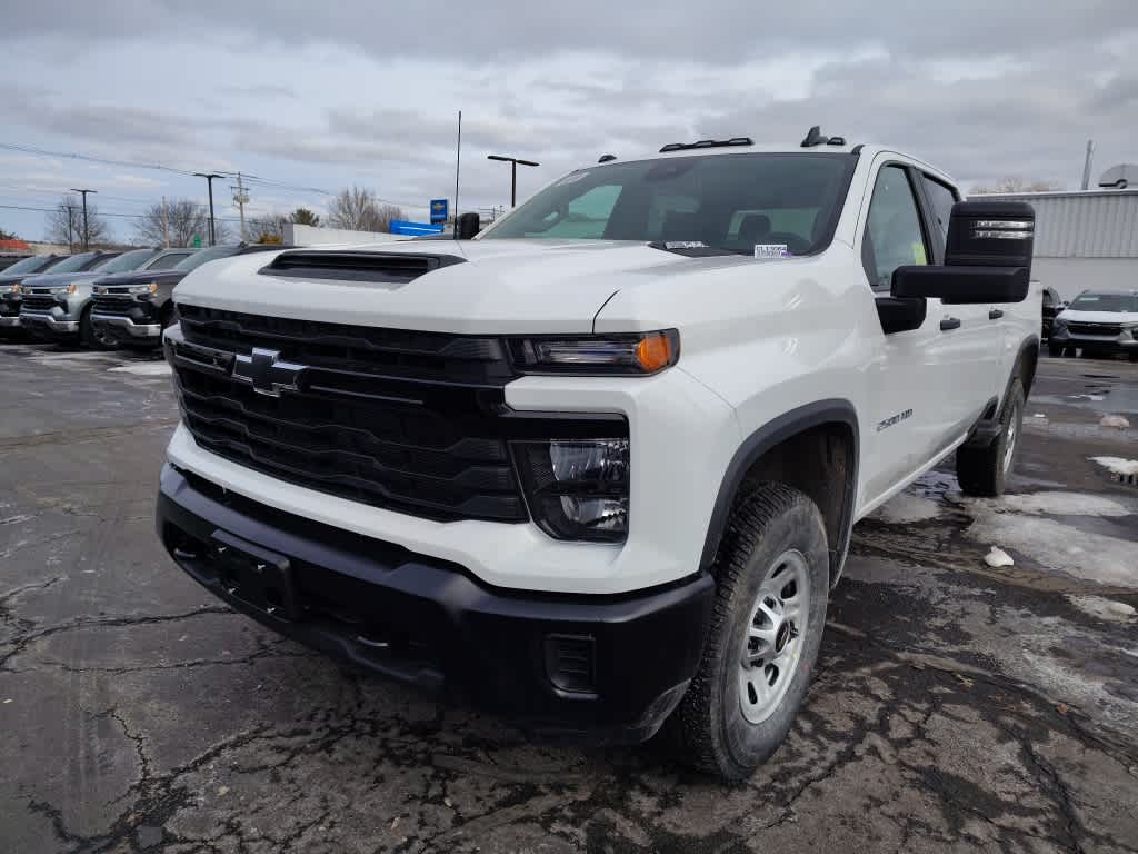 2025 Chevrolet Silverado 2500HD Work Truck photo 3