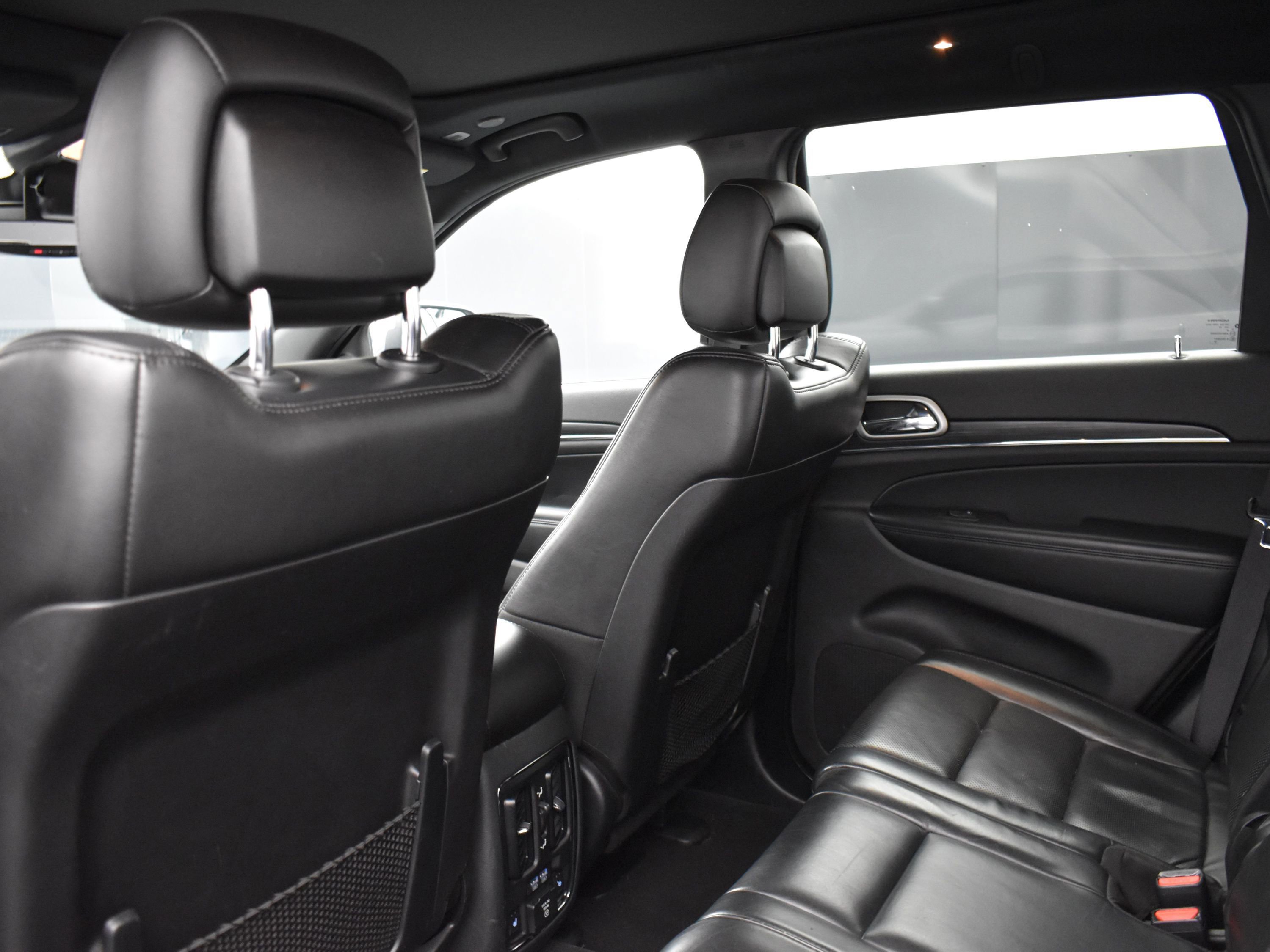 2020 Jeep Grand Cherokee Limited photo 9