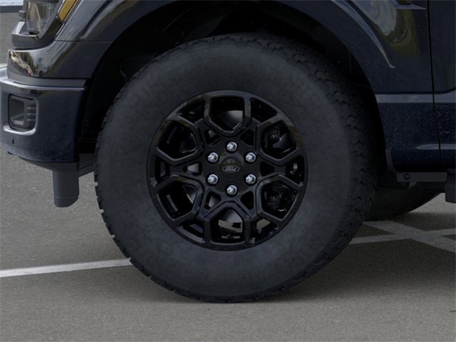 2025 Ford F-150 XLT photo 17