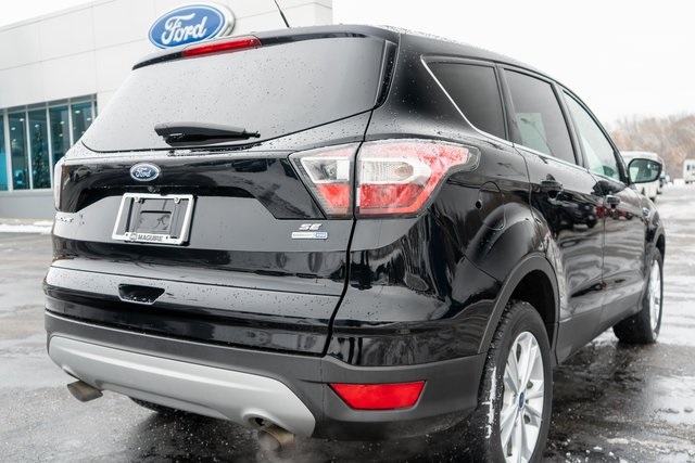 2017 Ford Escape SE photo 3