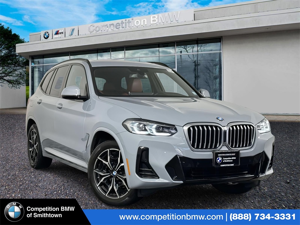 2022 BMW X3 30i's photo