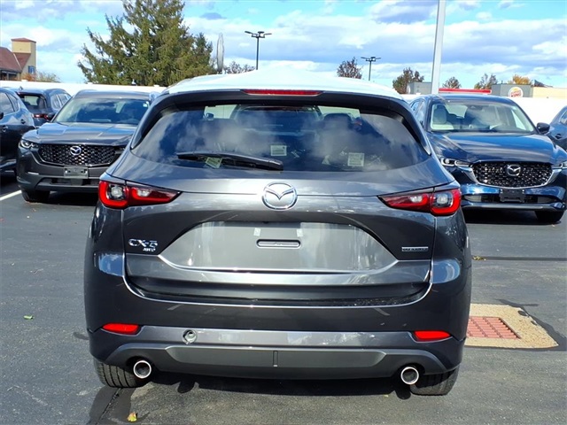 2025 Mazda CX-5 2.5 S Preferred photo 4
