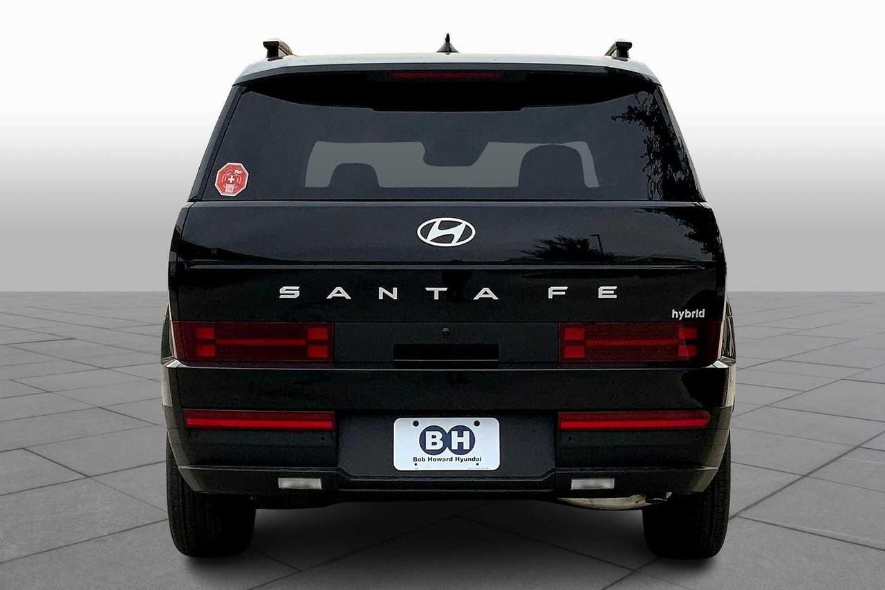 2026 Hyundai Santa Fe SEL photo 4