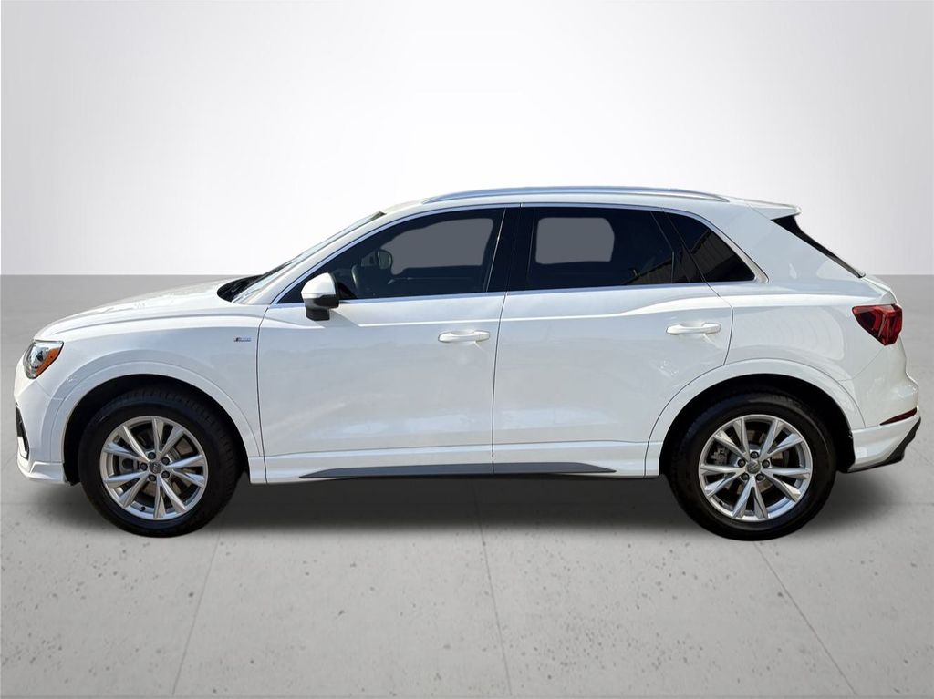 2021 Audi Q3 Premium S line photo 9