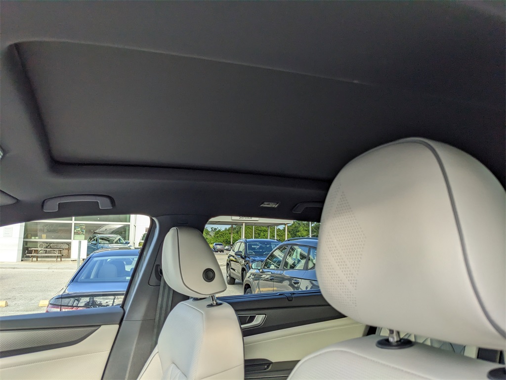 2026 Volkswagen Atlas Cross Sport SEL Premium R-Line photo 20