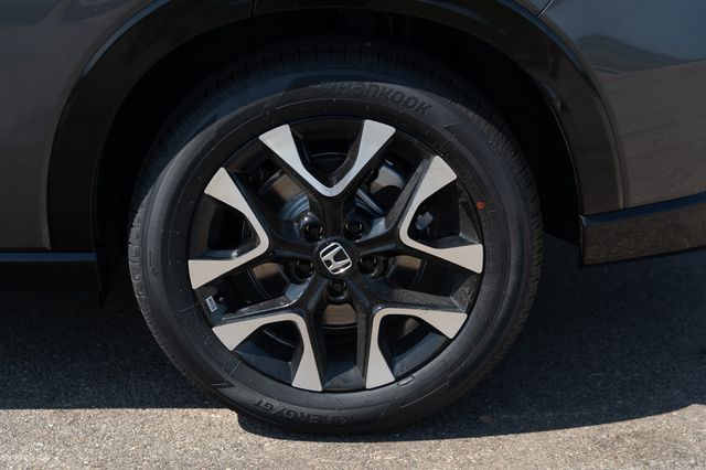 2026 Honda HR-V EX-L photo 7