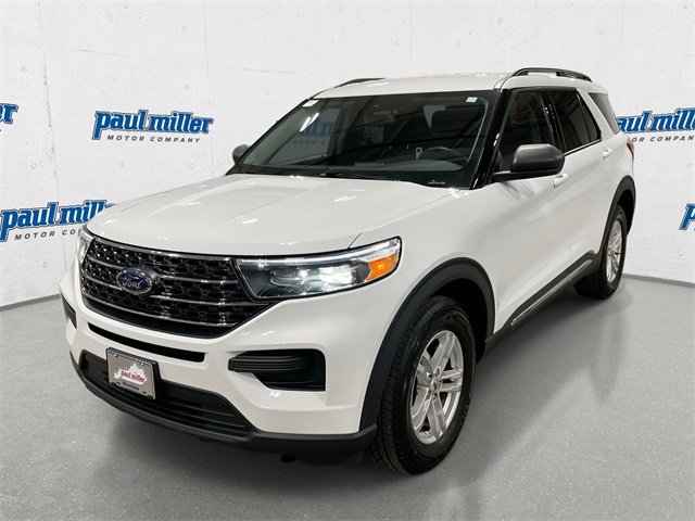 2023 Ford Explorer XLT's photo