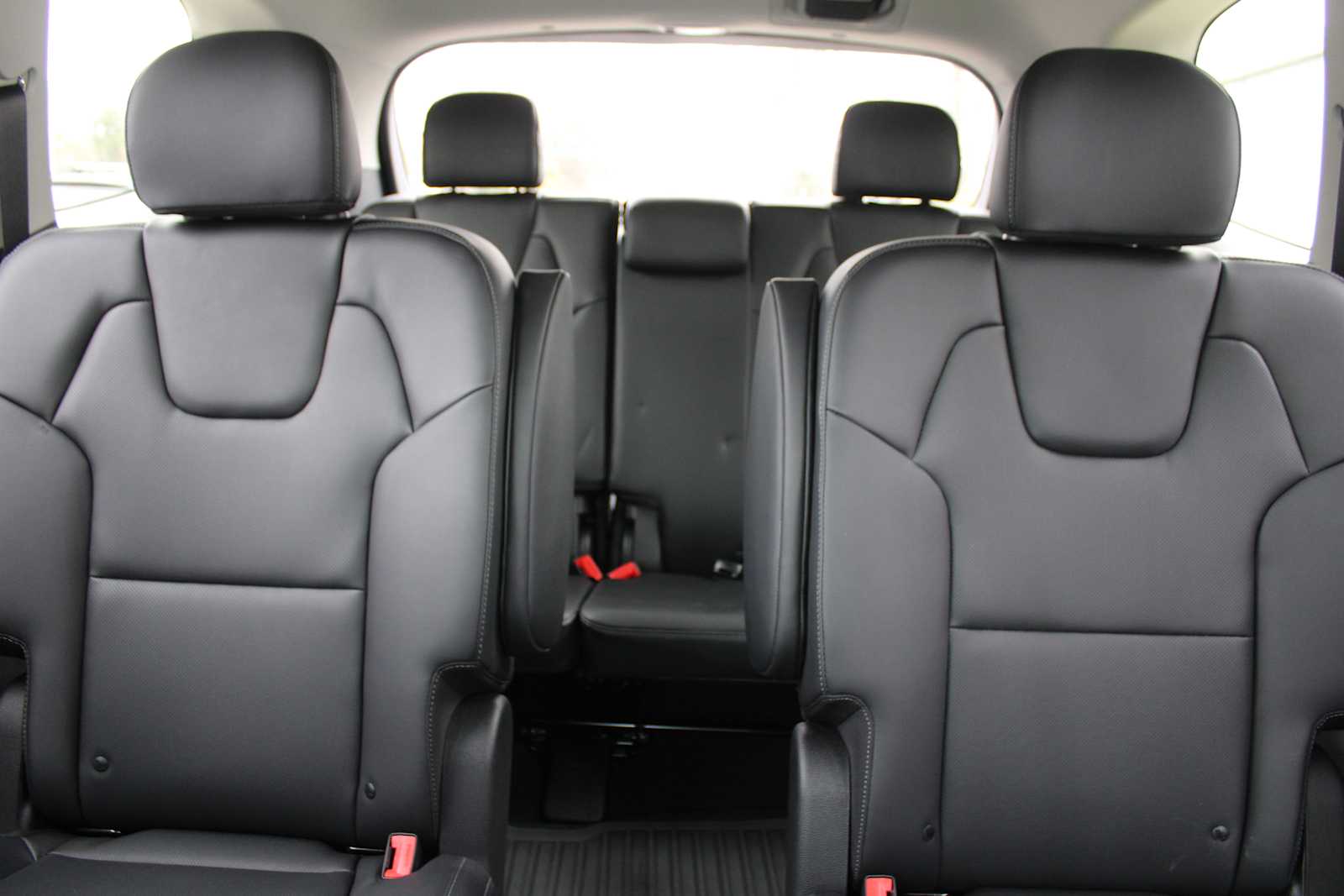 2025 Kia Telluride S photo 50