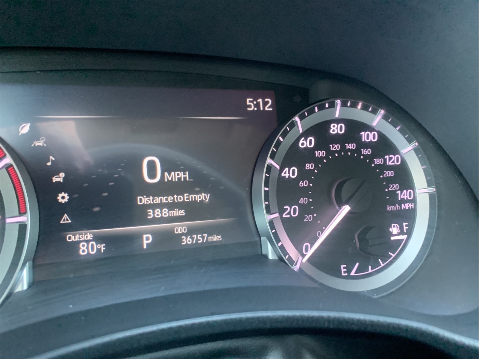2024 Toyota Highlander LE photo 18
