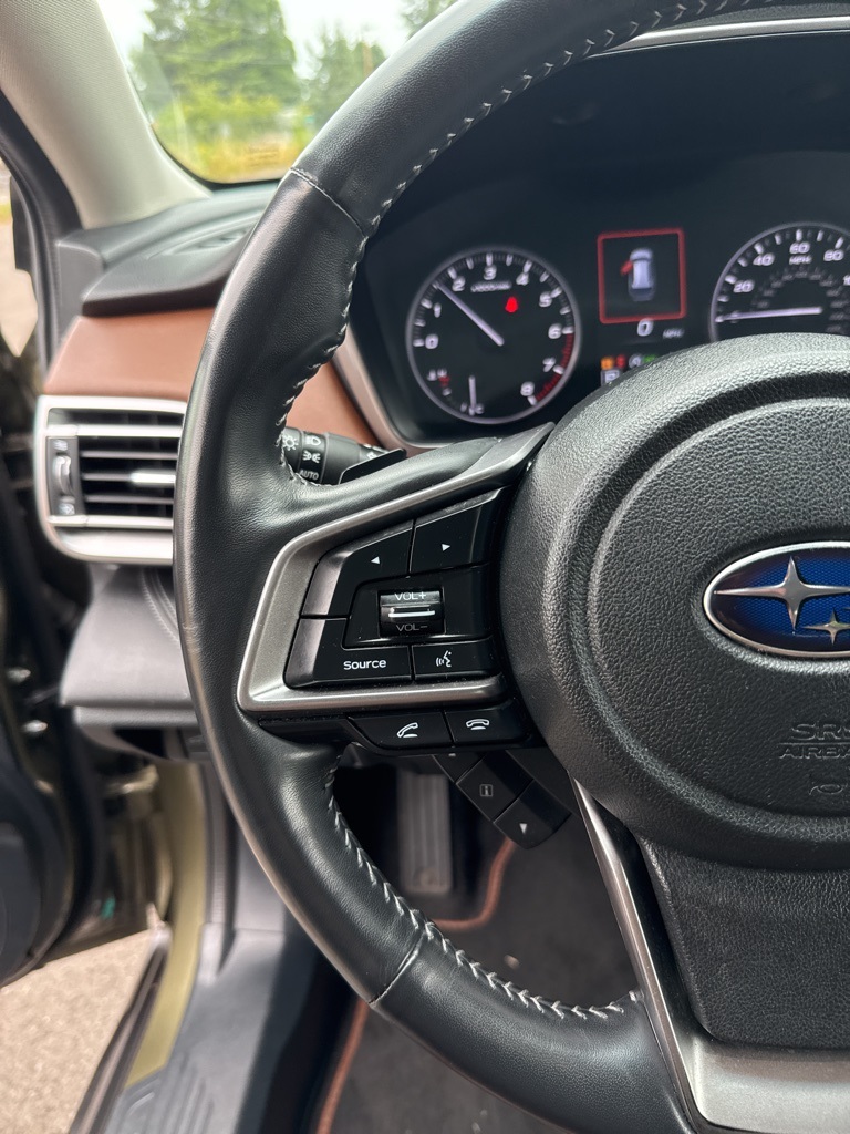 2021 Subaru Outback Touring XT photo 35