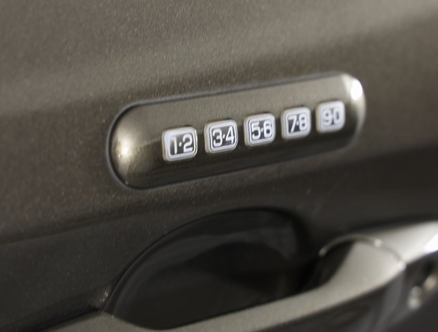 2011 Ford Edge Limited photo 3