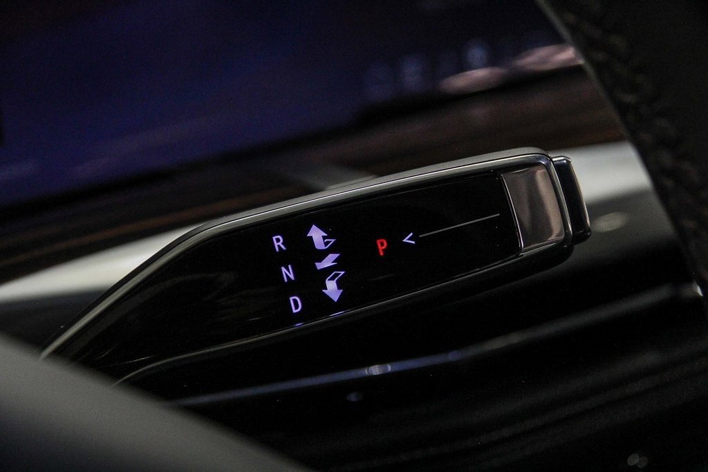 2026 Cadillac Escalade ESV Luxury photo 22