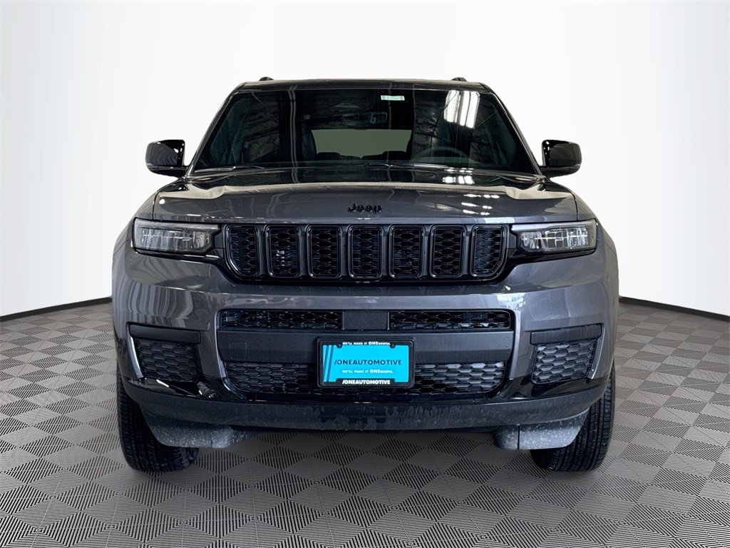 2025 Jeep Grand Cherokee Altitude X photo 2