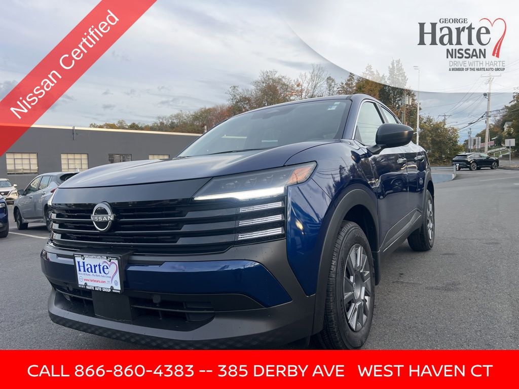 2025 Nissan Kicks S AWD's photo