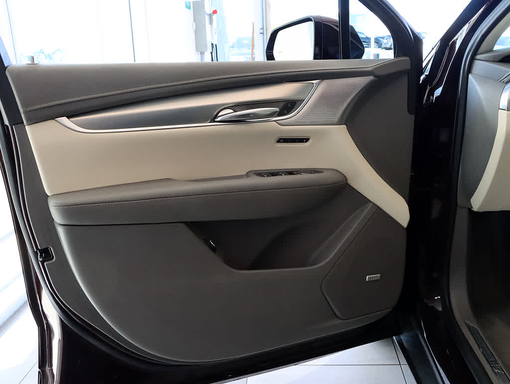 2021 Cadillac XT5 Premium Luxury photo 22