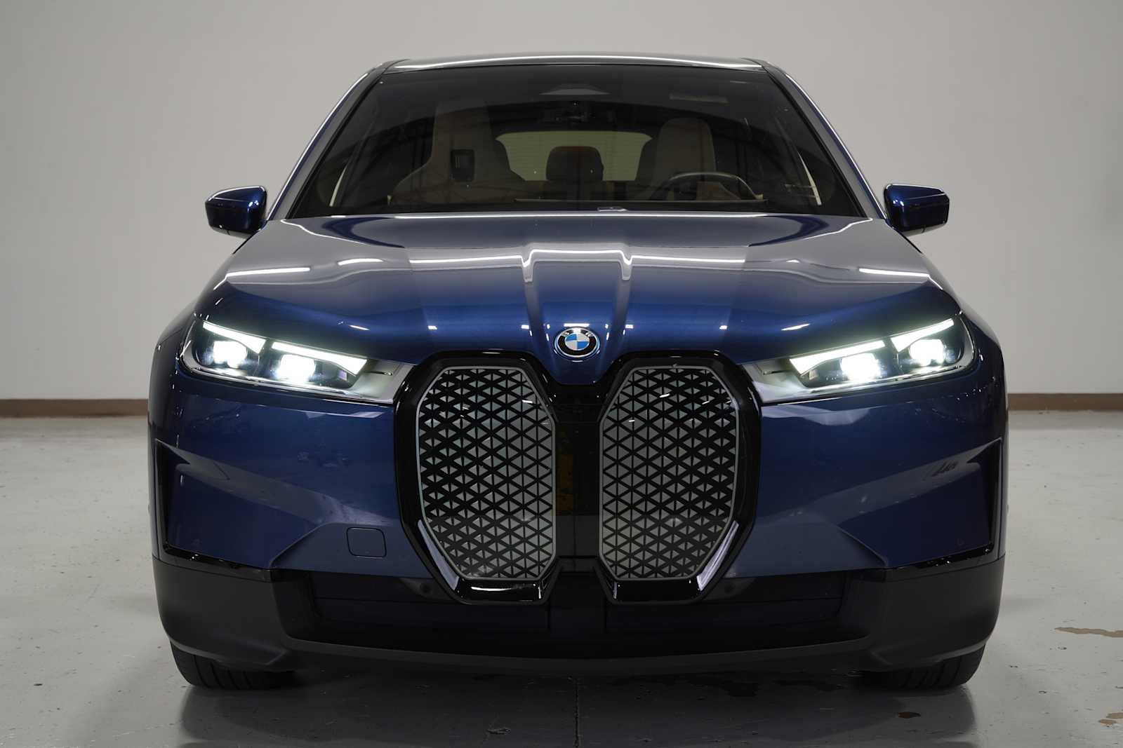 Certified 2023 BMW iX Base with VIN WB523CF00PCM18832 for sale in Grapevine, TX