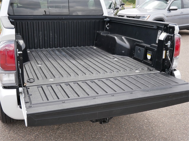 2021 Toyota Tacoma TRD Sport V6 photo 17