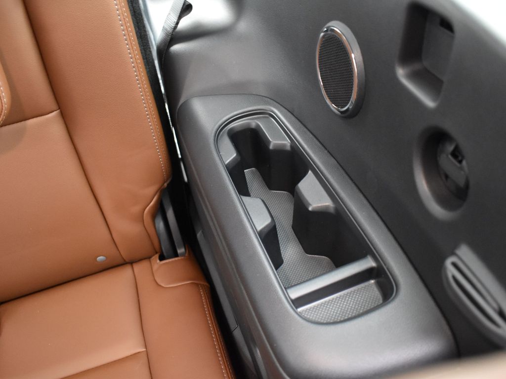 2025 Subaru Ascent Touring photo 19