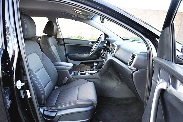 Used 2022 Black Kia LX image 10