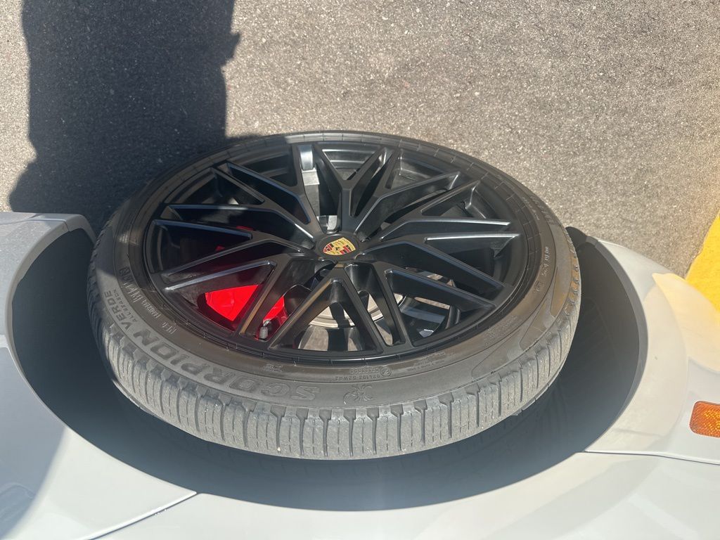 2022 Porsche Macan GTS photo 13